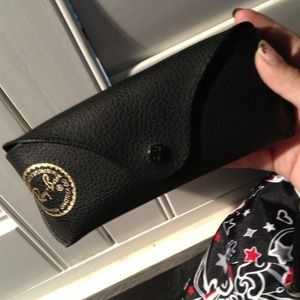 Limited edition. Wayfarer raybans