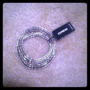 EXPRESS- Bracelets