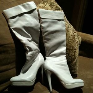 Reserved!!!!!White faux leather boots
