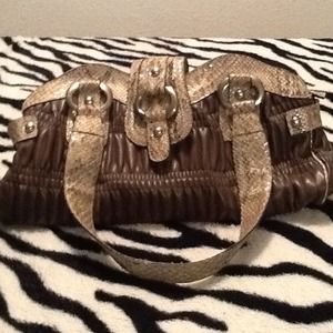 Reserved for @soundwave!!!!!!