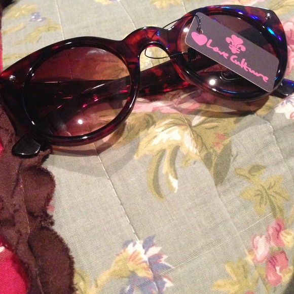 Love culture glasses