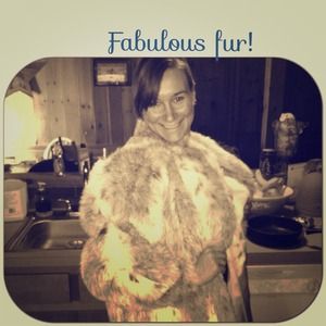 Gorgeous gorgeous faux fur coat!!!