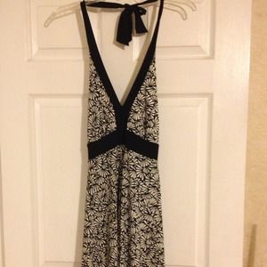 🎀REDUCED ✨ White and black dress