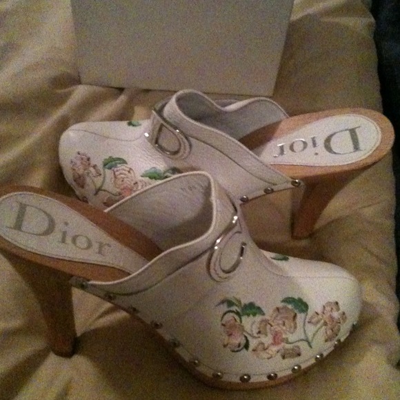 Very chic Dior mules.New not worn.size 9 - Picture 2 of 2