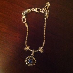 Brighton Charm bracket with 3 charms