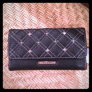 📌RESERVED📌Nine West Black studded wallet (NEW)
