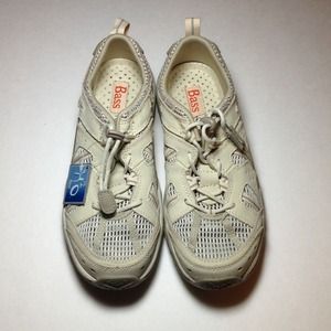 Bass Easy Slip-on Walking Shoes