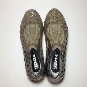 Grayish Jelly Shoes