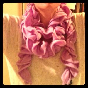 Lilac Ruffle Cashmere Scarf