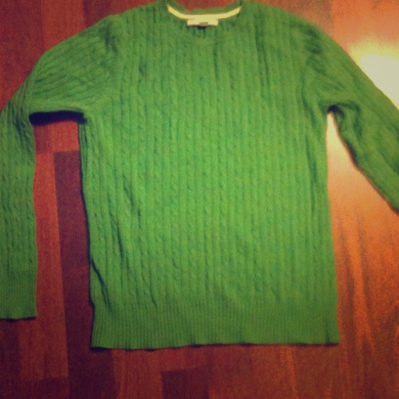 ***SOLD***Merona Kelly green sweater