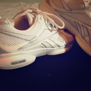 ❗SOLD❗Reebok EasyTone Running shoes