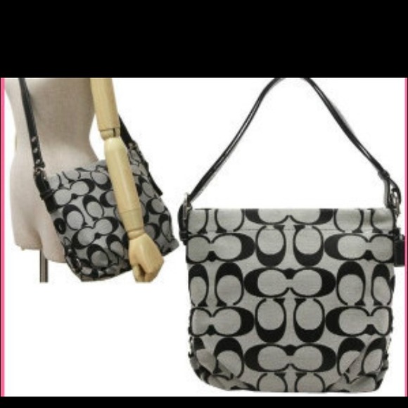 Coach Handbags - 😀😀reserved 😃😃enelive  Coach 24cm BagF15047