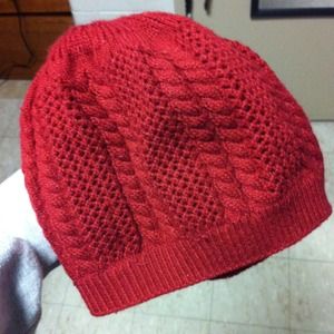 Forever 21 Beanie (Maroon)