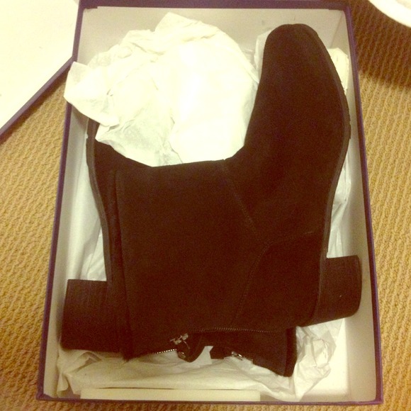 Stuart Weitzman Fur Boots!