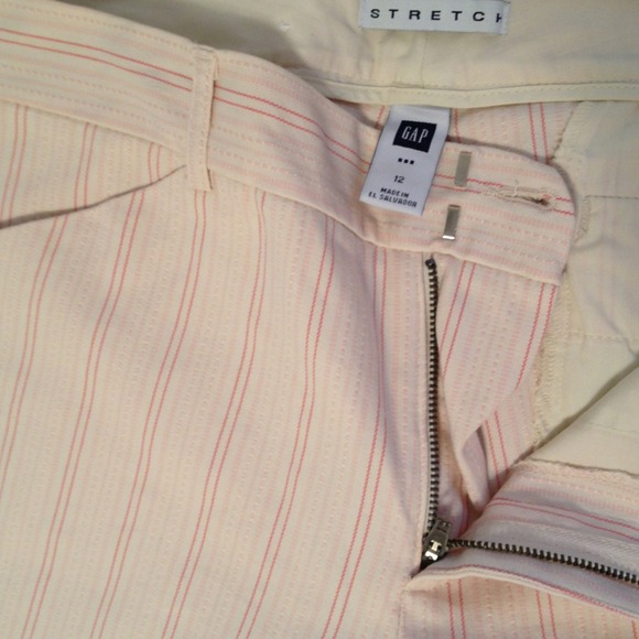 GAP Cream and coral slacks! ⭐REDUCED⭐