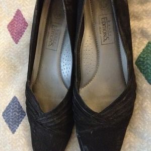 Dress shoe