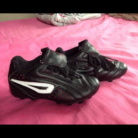 ⛔️Sold⛔️Soccer cleats for kid