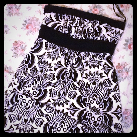 RESERVED Bisou Bisou Strapless Maxi Dress