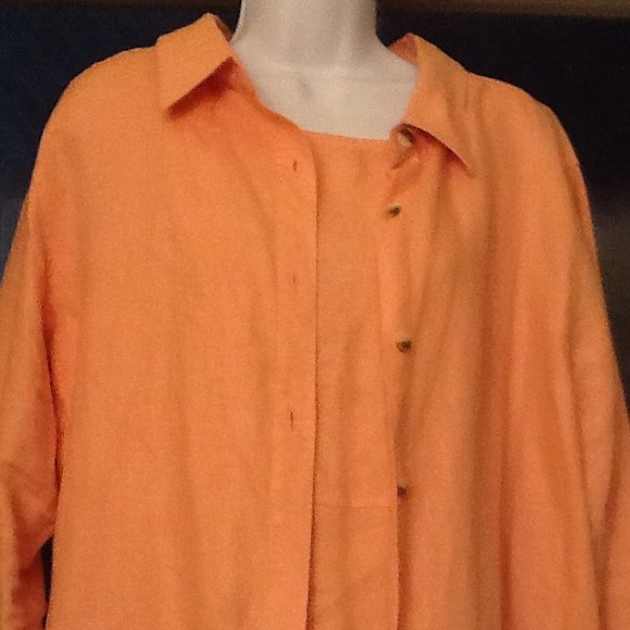 Linen Four Button set