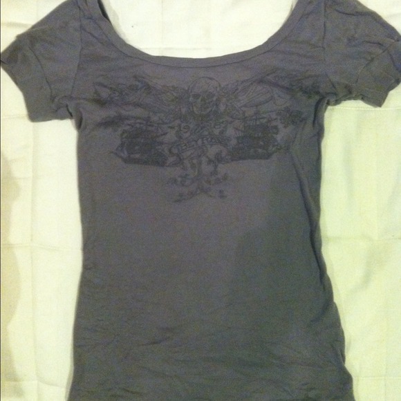 🎀Cute obey shirt!!🎀