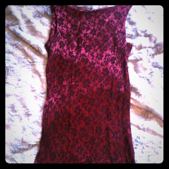 (Price cut!!!) Crimson Vintage Fitted Dress