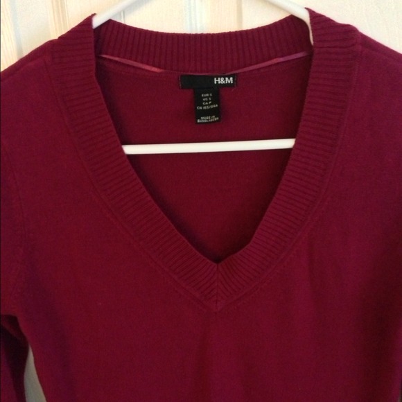H&M Cashmere sweater NWOT - Picture 2 of 2