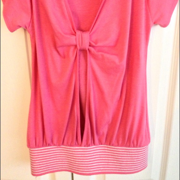 NWOT Voice Open Back Blouse - Picture 2 of 3