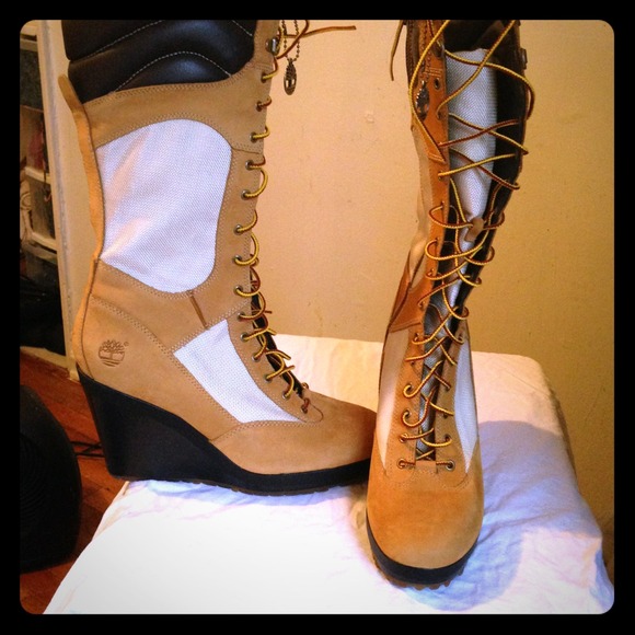 BRAND NEW TIMBERLAND WEDGES
