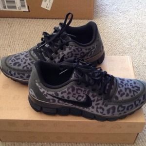 NEW Animal Print Nikes size 7.5