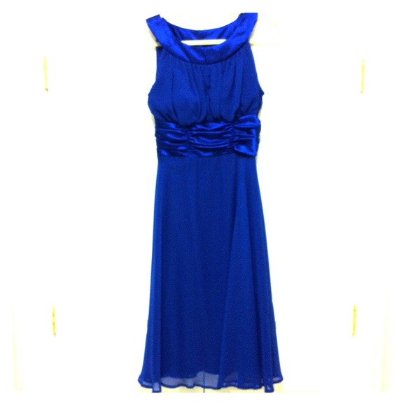 ✨SOLD✨Violet chiffon/satin dress with keyhole