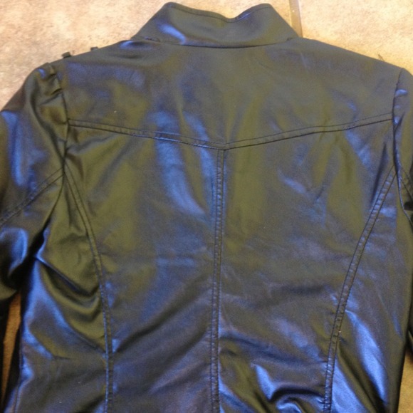 💢SOLD💢 Black leather moto jacket - Picture 4 of 4