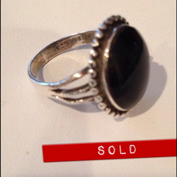 Vintage Sterling Silver Onyx Ring