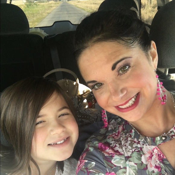 πππβ€πPLEASE BUY MY MAMA'S STUFFπππβ€π - Picture 3 of 4