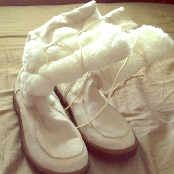 brand new white furry boots