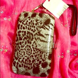 Wristlet for iPhone And Cards