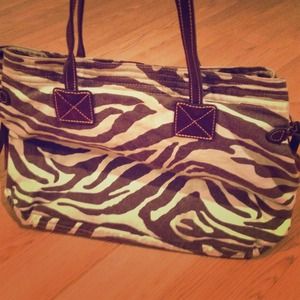 Dooney & Bourke bag