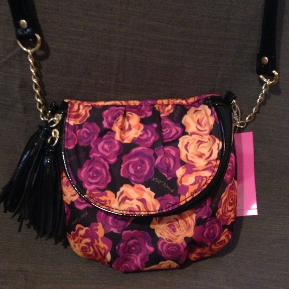 Betsey Johnson Handbags - ❌HOLD❌New Betsey Johnson Flap Purse Watercolor Ros