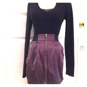 Grey zip forever21 skirt!