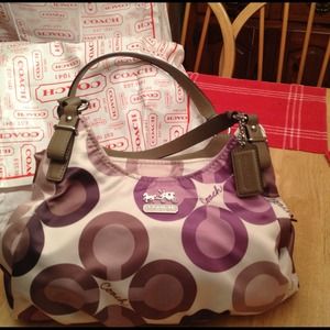 AUTHENTIC COACH BAG !!! NEW NEVER USED .💰REDUCED