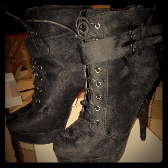 Black boots