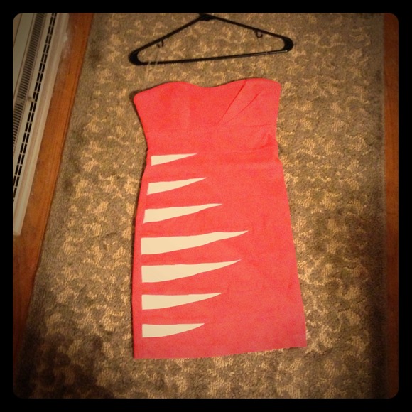Pink/coral dress