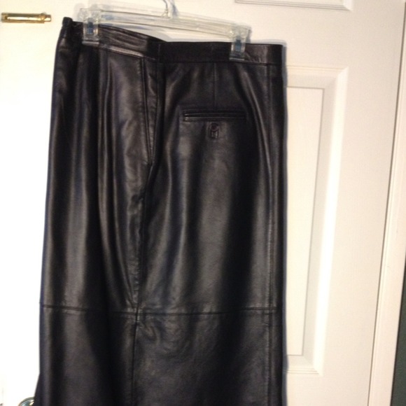 Leather skirt