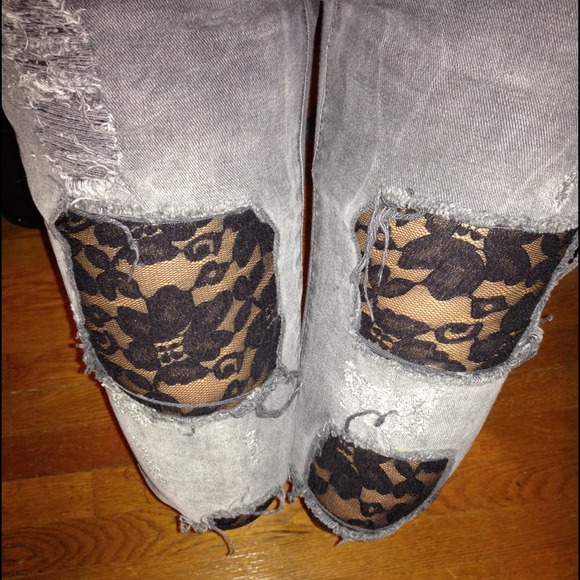 Zara Denim - "Zara" gray distressed jeans