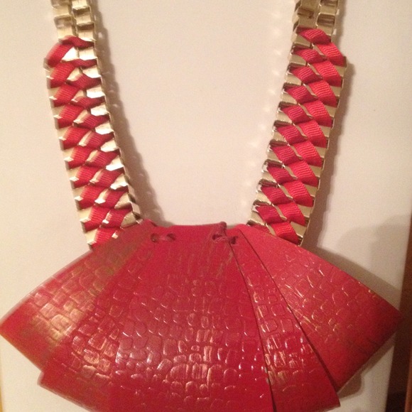 Accessories - Picture 4 of 4