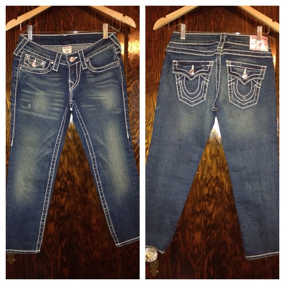 True Religion Denim - "True Religion" denim crop jeans