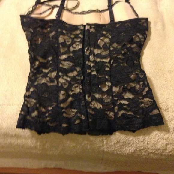 πON HOLD-BUNDLEπExpress Spaghetti Strap. - Picture 3 of 4