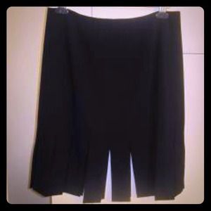 White House Black Market Skirt