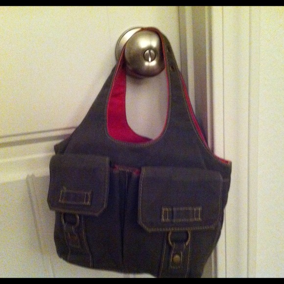SOLD Small purse FREE WITH PURCHASE OF $25 - Picture 1 of 1