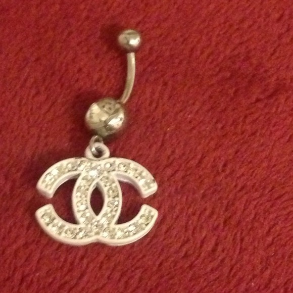 White rhinestone  Chanel belly ring🚫TRADED🚫