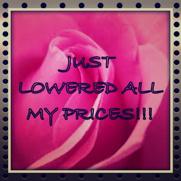 PRICES SLASHED! ✂✂✂😍😍😍💜💜💜 - Picture 1 of 1